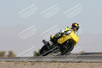 media/Dec-01-2025-Moto Forza (Mon) [[2daa91e15f]]/2-Intermediate Group/Session 2 Turn 9 Entry/